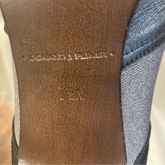 DONALD PLINER Sz 7.5N Pointy Black and Metallic Witchcore Heels Zipper Shoes - Picture 9 of 11